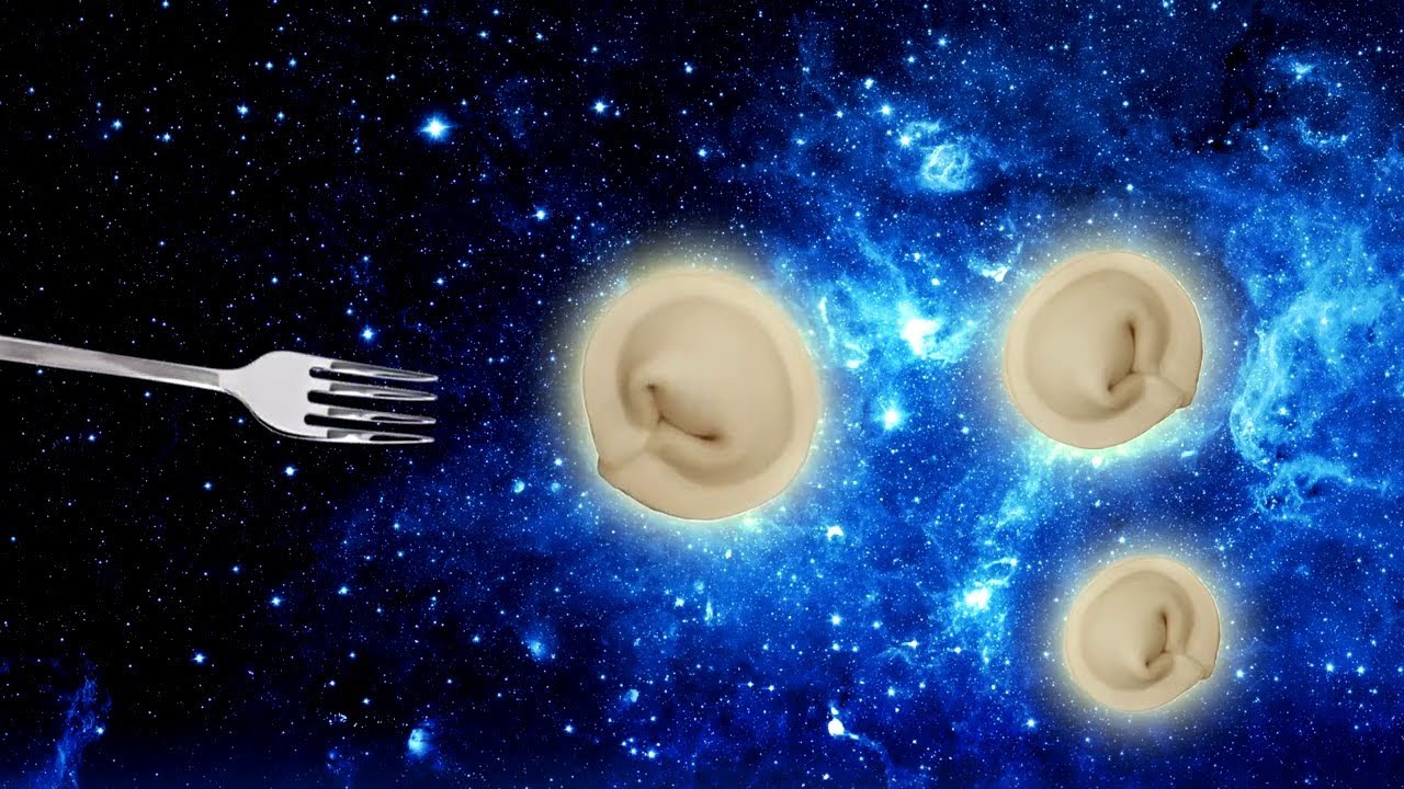 Приснится что‑нибудь - и начинается: «Что это было? Знак судьбы или просто вчерашние пельмени бунтуют?»